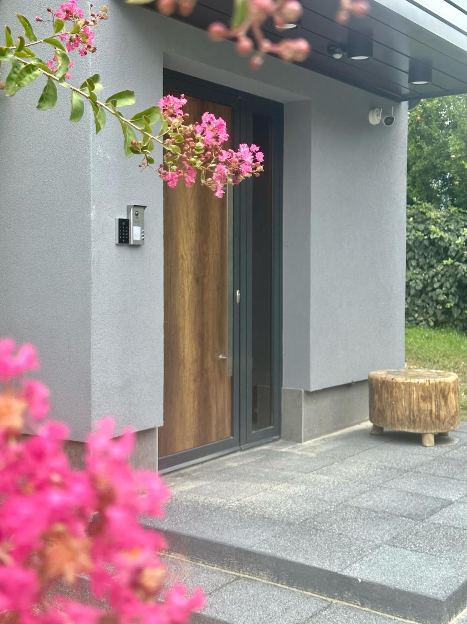 Zen Luxury *